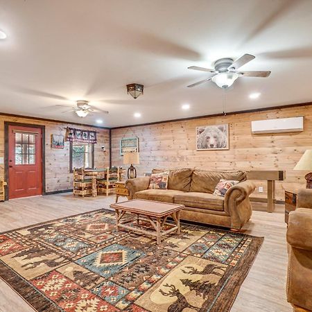 Villa North Georgia Mtn Escape With Hot Tub And Games! Sautee Nacoochee Esterno foto
