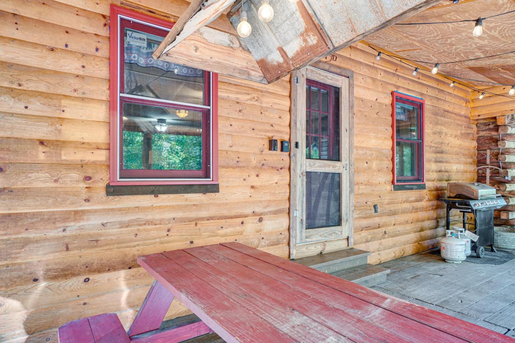Villa North Georgia Mtn Escape With Hot Tub And Games! Sautee Nacoochee Esterno foto